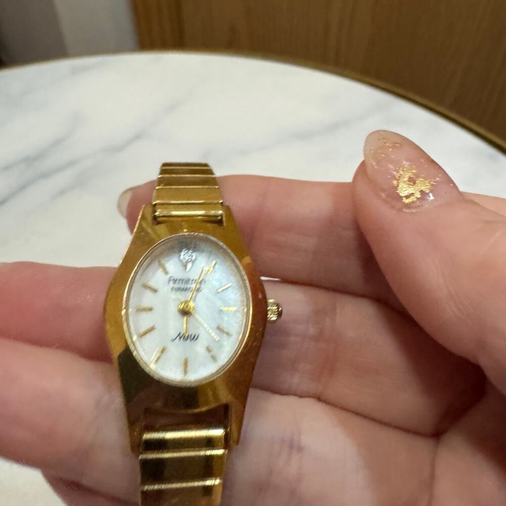 Armitron women’s diamond watch 2000’s